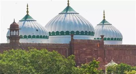 Supreme Court Rejects PIL Seeking Archaeological Survey of Mathura's Shahi Idgah Mosque - Newsx