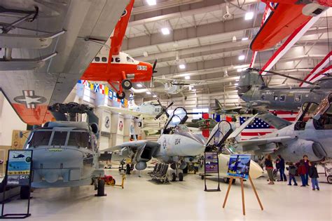 Pensacola, FL {Where to Eat & The National Naval Aviation Museum ...