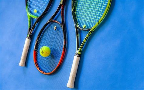 Tennis Equipment List For Beginners (How to Choose) - My Tennis HQ