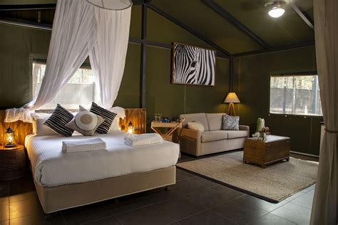 Zoofari Lodge at Taronga Western Plains: AU$548 Deals & Reviews (Dubbo ...