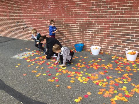 8 Outdoor Halloween Activities for Toddlers and Preschoolers ...