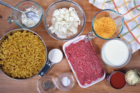 Easy Cheesy Hamburger Skillet Recipe: Ready in 30 Minutes | Foodal