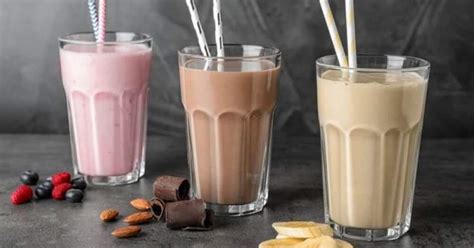 Try these homemade protein shakes that can help your weight loss journey