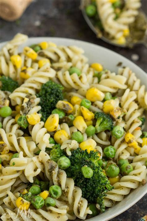 Easy Healthy Pasta and Veggies