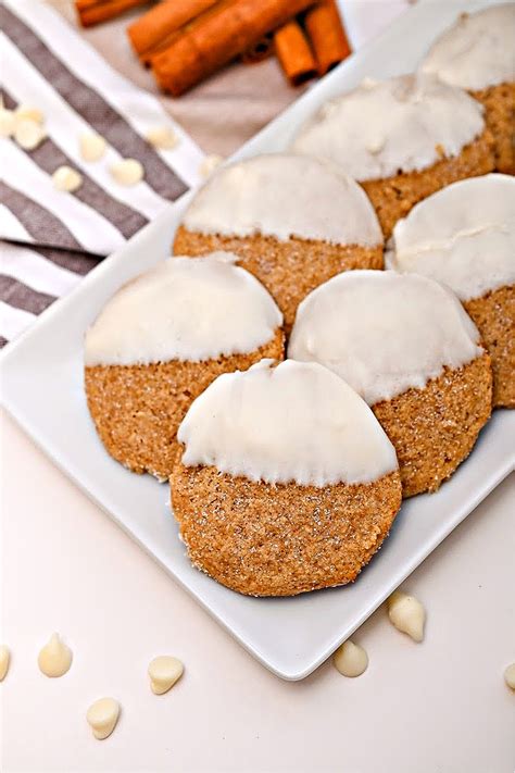 Keto White Chocolate Dipped Gingersnaps