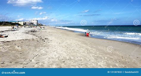 Melbourne Florida Beach editorial photography. Image of tide - 131307832