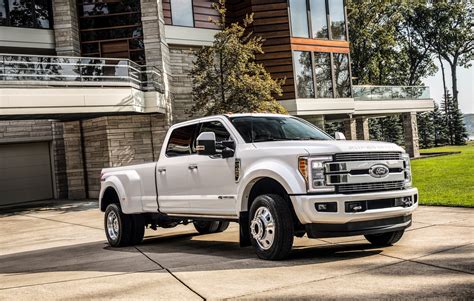 America’s Most Luxurious Pickup Truck Is The $100,000 2018 Ford F-450 Limited - autoevolution