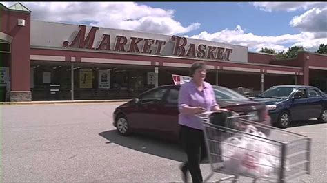 Experts say Market Basket may have tough time returning to normal