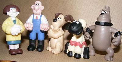 5 ORIGINAL 1989 WALLACE AND GROMIT FIGURES, .ALL IN GOOD CONDITION | #314760312