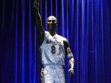 Kobe Bryant immortalised with giant statue in LA | The Canberra Times ...