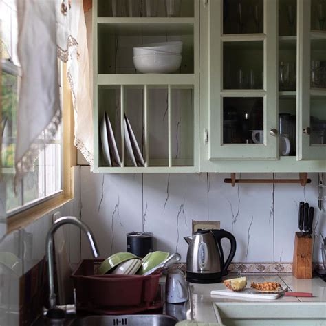 18 Ways to Decorate With Mint Green in the Kitchen