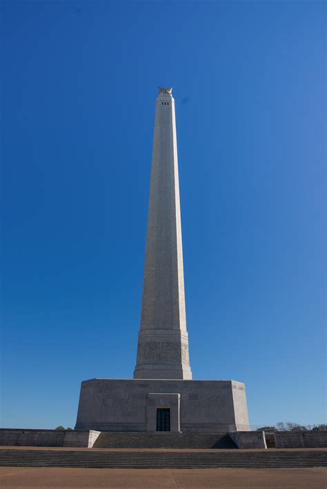 File:San Jacinto Monument 2011.jpg - Wikimedia Commons