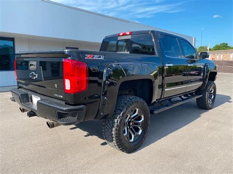 Pre-Owned 2016 Chevrolet Silverado 1500 4WD Crew Cab 143.5 LTZ w/2LZ 4WD Crew Cab Pickup