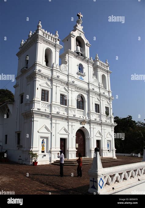 Panaji church hi-res stock photography and images - Alamy