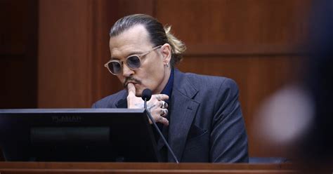 Johnny Depp’s Texts Shown to Jurors in... | DayBreakWeekly UK