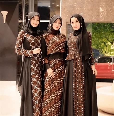 10 Inspirasi Model Baju Batik yang Cocok untuk Pesta Pernikahan