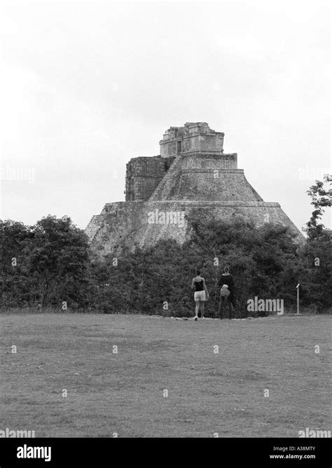 Mayan ruins of Uxmal, Mexico Stock Photo - Alamy