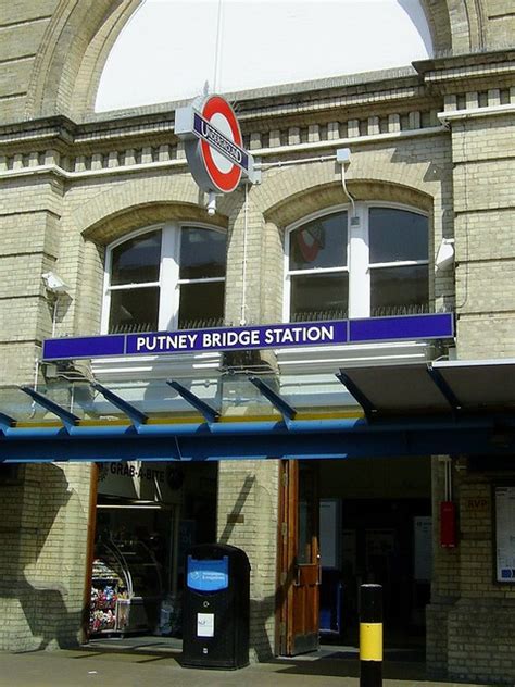 Putney Bridge Underground station | Flickr - Photo Sharing!