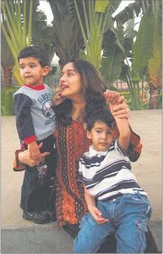 Indian Celebs: madhuri dixit with her sons