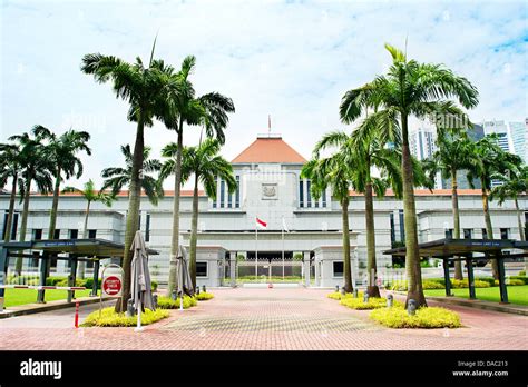 Old parliament house singapore hi-res stock photography and images - Alamy