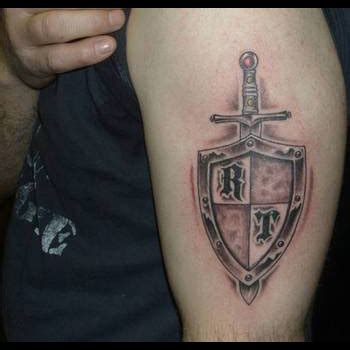 Shield Tattoo Meanings | iTattooDesigns.com