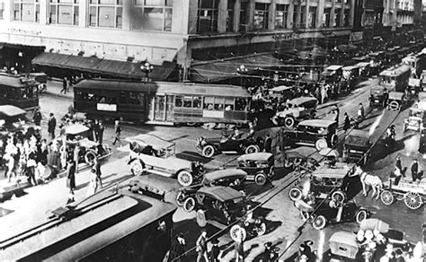 Corner Seventh and Broadway, downtown Los Angeles, circa 1920