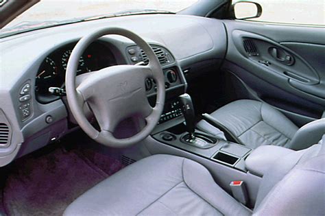 1995-00 Dodge Avenger | Consumer Guide Auto