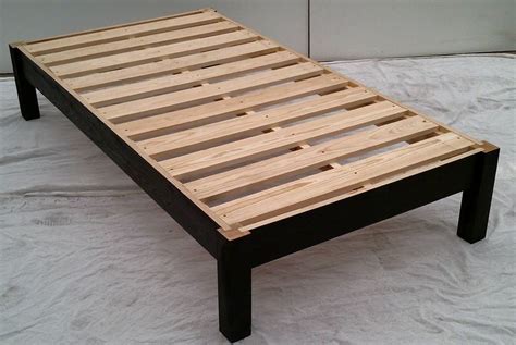 Bases Para Cama De Madera Matrimonial - $ 1,150.00 en Mercado Libre