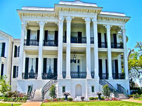 All About Houses: Southern Plantations