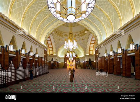 Interior view of the Omar Ali Saifuddien mosque in downtown Bandar Seri ...