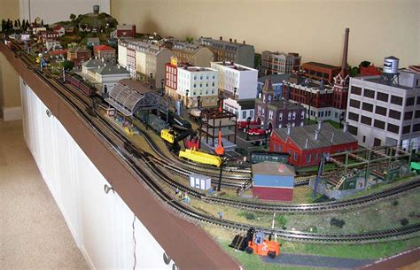 HO scale layout 14x4 - Model railroad layouts plansModel railroad ...