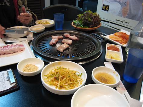 File:Korean barbecue-Samgyeopsal-05.jpg - Wikimedia Commons
