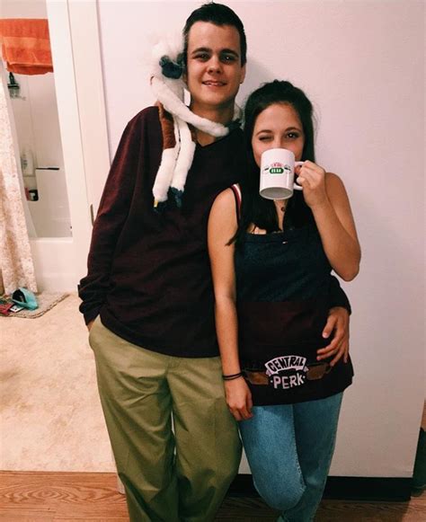 Friends Rachel and Ross Halloween couple costume 90s Halloween Costumes ...