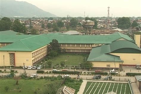 GMC Srinagar Cutoff Fees Admission Courses