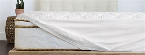 Organic Mattress Pad - Mattress Cover - Bedding | Saatva