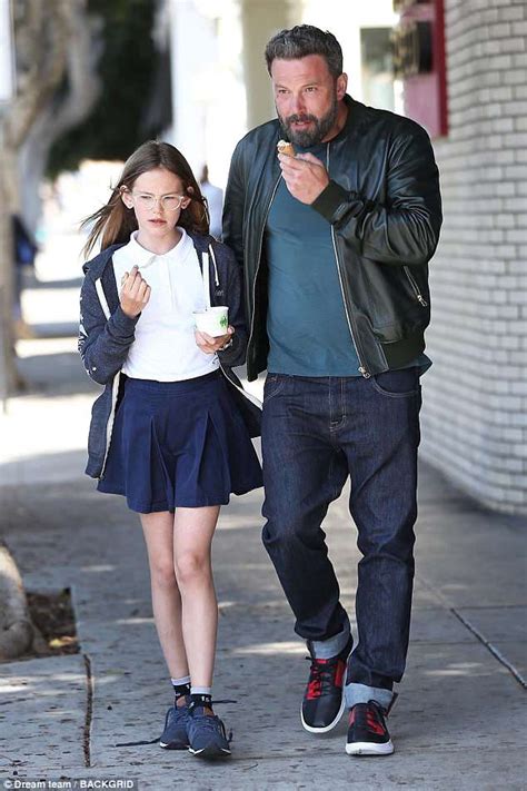 Ben Affleck takes daughter Violet out for ice cream in Los Angeles after listing Georgia ...