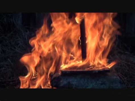 Burning Michael Myers Mask (Forever Halloween) - YouTube