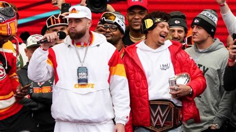 Chiefs Super Bowl parade highlights: Best moments as Patrick Mahomes ...