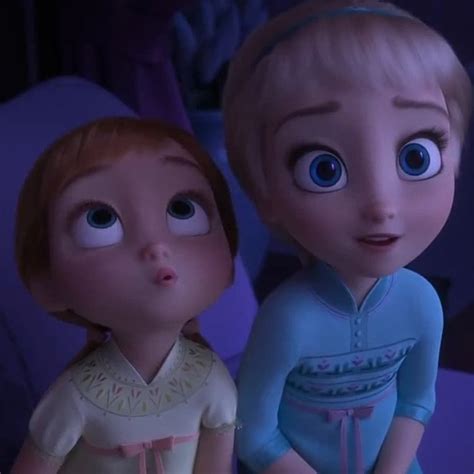 💙 🇲🇨Frozen Indonesia Fans🇲🇨 💙 on Instagram: “Cute little Elsa and little Anna #elsa #anna # ...