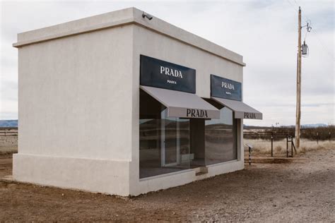 Visiting Prada Marfa | Stephanie Drenka | Travel Photography