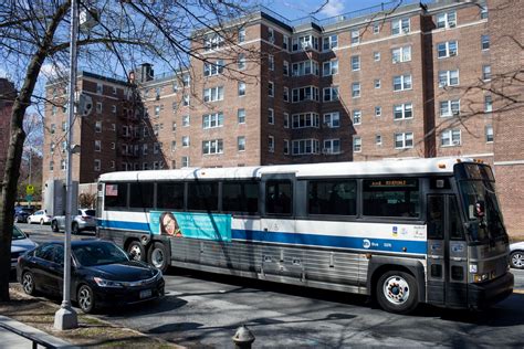 MTA will delay cuts to express buses between Manhattan, Bronx | The Riverdale Press ...