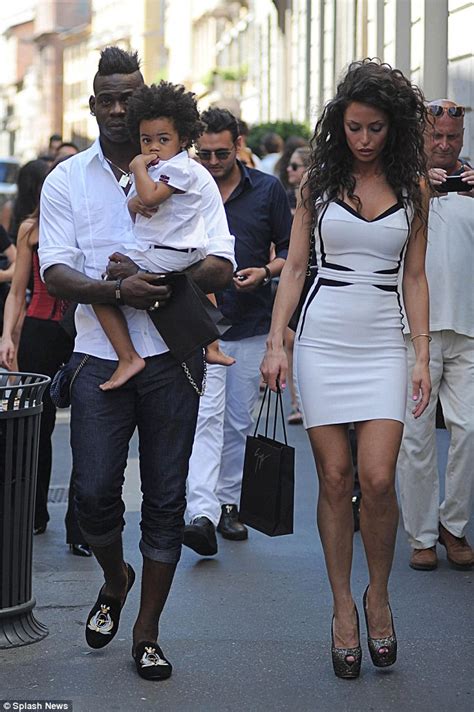 Mario Balotelli and ex girlfriend Raffaella Fico take daughter Pia ...