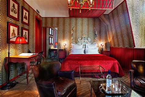 7 Most Romantic Hotels in Paris | Jetsetter