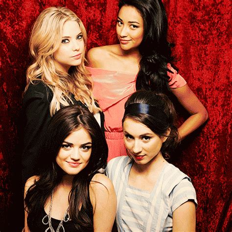 pll gif | Pretty litte liars, Pretty little liars, Little liars