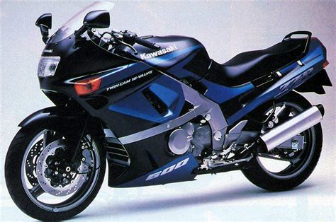 1991 - 1992 Kawasaki ZZ-R 600