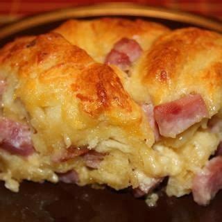 Crescent Roll Breakfast Casserole