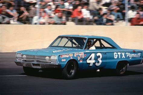 Richard Petty in the #43 Plymouth GTX | Nascar race cars, Nascar racing, Race cars