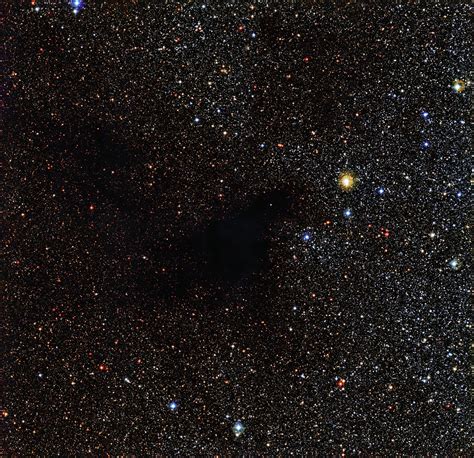 ESO Views Lynds Dark Nebula 483