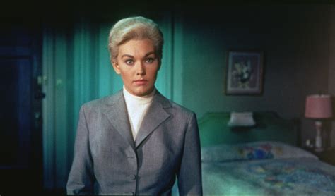 60 years later, Kim Novak reflects on 'Vertigo' - Chicago Tribune