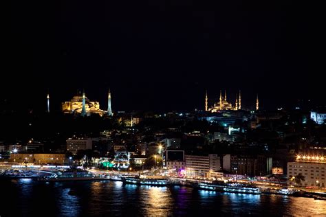 istanbul night | view from Galata tower | Maks Karochkin | Flickr